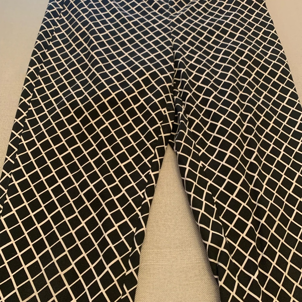 The Limited Black & White Ladies Slacks  Sz 6